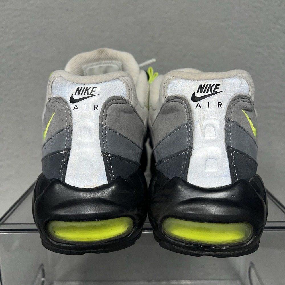 Nike Air Max 95 OG Neon 2015 Womens Sz 8 Mens Sz 6.5 Gray Volt Green 307960-002 - Picture 5 of 7